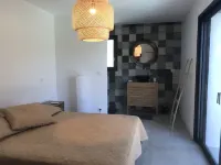 Villa Rossa, Contemporary Heated pool Hotels in Belgodere