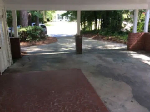 Greenville Classic House. 4 Bdrm, 3 Bath. Walk to Ecu Sporting Events. Dogs ok