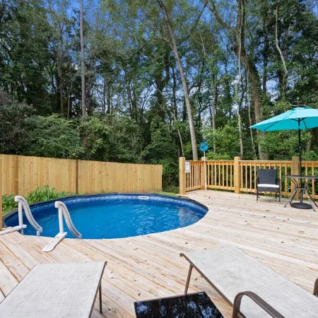 Airy 5br home w/pool, outdoor living, game room