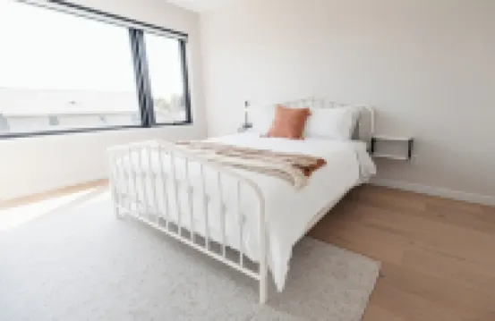 -The Cotton House- Modern, Clean, Close to MSU!