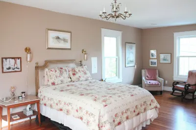 Quaint Home in Lexington