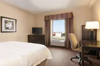 Hampton Inn & Suites Enid - parking