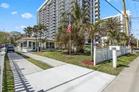 Pompano Beach Paradise - Private Beachfront Home