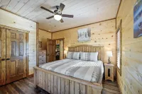 FLIPFLOP LODGE-KING BEDS-HOT TUB-HEATED  POOL-FASTWIFI-BBQ-GAMES-5MIN TO PARKWAY