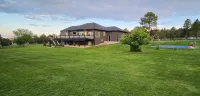 Luxury, Private,Relaxation with beautiful quiet area in the heart of the hills