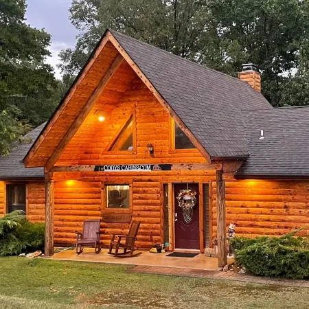 Timber Mountain Lodge,  Private Hot Tub .1 Mi to Thunder Ridge; 10 min Branson