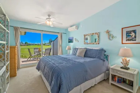 Kauai Paradise: oceanview 2-bedroom condo with AC and private lanai