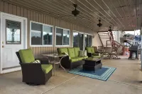 Centrally Located in Heart of Sister Lakes, Michigan