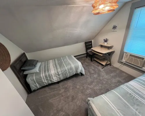 Fountain Blue-Beachside Hotels in Albert Lea