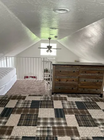 Fun sized home near Zion and St. George