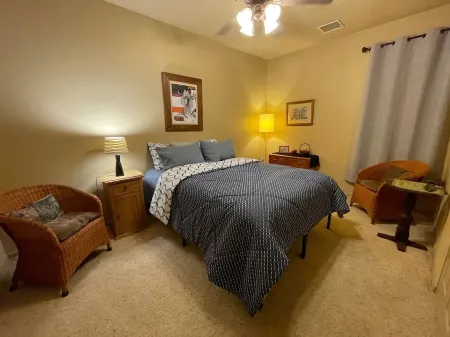 "Casa de Maíz" centrally located - close to NMSU Отели рядом с достопримечательностью «Museum of Nature & Science»