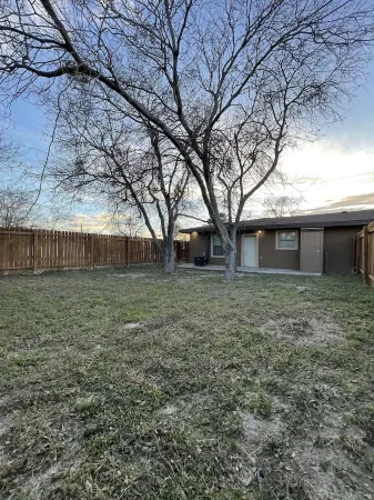 Chic 2 Bedroom 1 Bath home