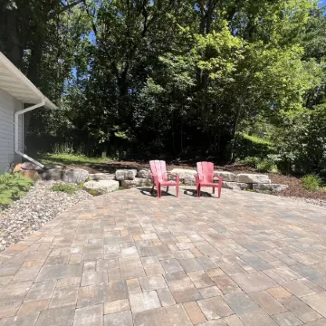 3 Bed, 2 Bath Cozy Home Across from Zoo in the Heart of Baraboo.