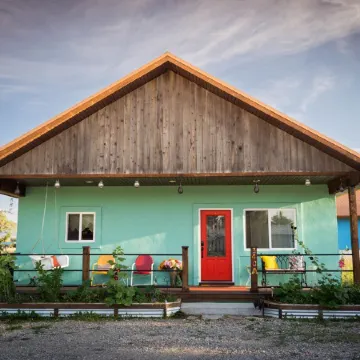 Boho Mountain Cottage in the heart of Driggs