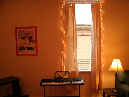 TOWNHOUSE-Slp 8 Mt View/6 BEDS. Downtown Windham. Walk to restaurants and stores