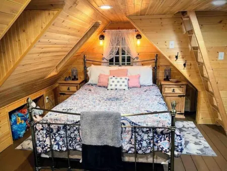 Fantasy Treehouse and Resort