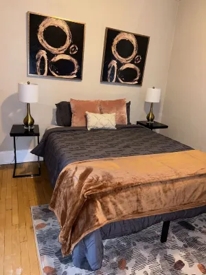 Perfect Place West Allis- Wisconsin Walking distance from State Fair Grounds Hotels near 1022 Pub & Grub