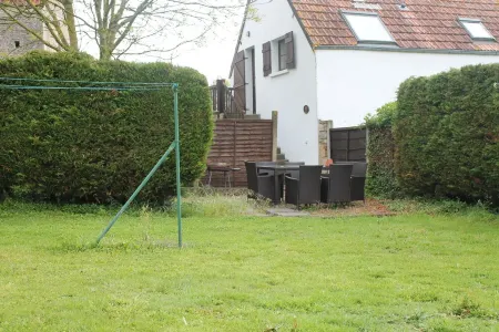 Gîte Goulet sleeps 5 just a stone's throw from Suisse Normande!