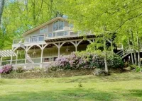 ~ Seven Peaks  ~  Views,  Peaceful,  Private ~ - Balkoner