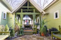 Captain’s Cove Lake Cottage with Dock, Pool, & Game Room