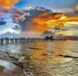 Newly Remodeled Gated Resort Community Home Minutes to Beaches & 5th In Naples