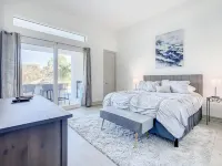 Super Fun House with Amazing Views