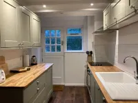 Charming cottage in quiet village near the Helford River