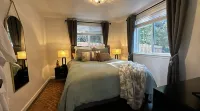 Cozy private family ranch cottage! Vineyards, Britt Festival and Applegate Lake! Hotels near Applegate Library