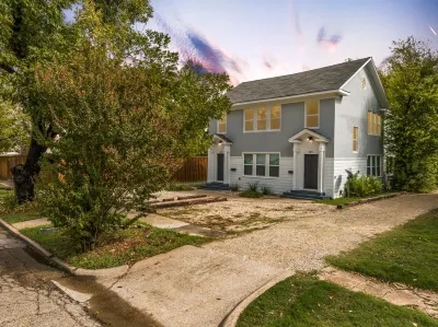 Charming Townhouse in Downtown Waco!