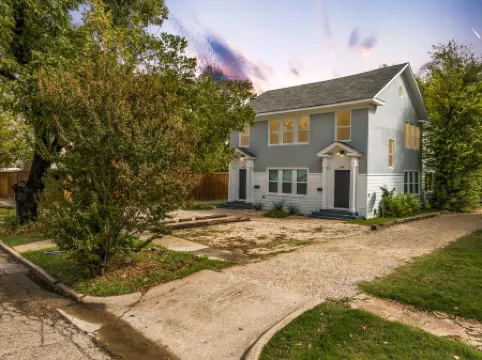 Charming Townhouse in Downtown Waco!