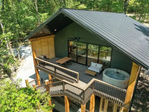 Lakefront Wellness Retreat on Table Rock w/ Sauna, Cold Plunge, Hot Tub, Gym - 4-Star
