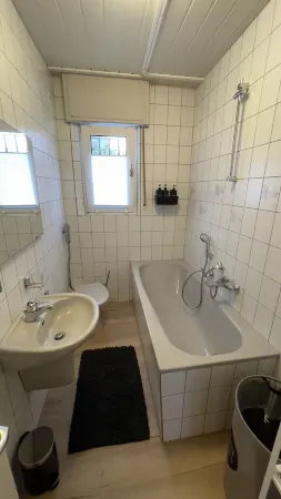 Fewo54 Apartment mit Garten und Terrasse Smarttv/free Wifi/free Parking/ Отели в г. Хамм