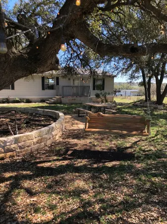 Beautiful Texas Hill country, amazing views, and farm living