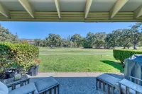 Stunning View Silverado  2 Bd  Condo on Golf Course w/ Pool