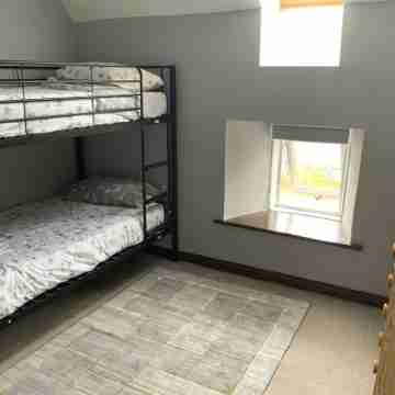 The Granary a gorgeous 3 bedroom cottage, situated at the foot of the Tinto Hill Rooms