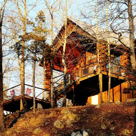 Nichols Hole Cabin - Above the Caddo River - Float to your Cabin!