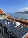 Top Gallant Holiday Cottage Runswick Bay with great beach and sea views