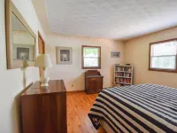 Rustic Hills Retreat...a scenic home on beautiful lake front property. Hotels in Branch County