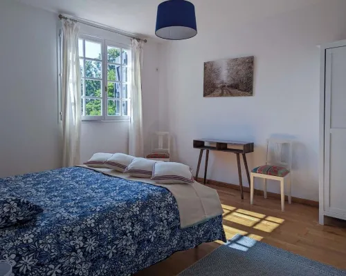 Charming gîte with view, private spa and swimming pool Hôtels à : Monfaucon
