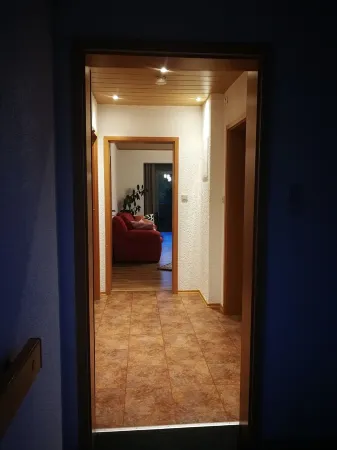 Ferienwohnung/monteurwohnung für 1-4 Personen mit Balkon Отели в г. Нойштадт-Кобург