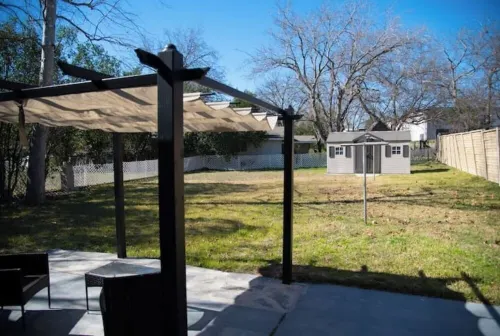 Cozy NB Pad  - Minutes From All The Fun! - 4-Star