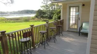 Bring the boat and water toys!Riverfront boatdock pool kayaks  gamerm 6/5bd/bath
