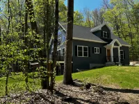 Luxury Modern Lake Home  - Dogs Welcome - Sleeps 12 Hotels in Strafford County