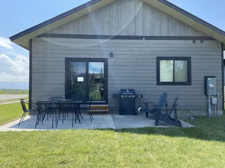 Beautiful family retreat located 20 minutes from Grand Targhee!