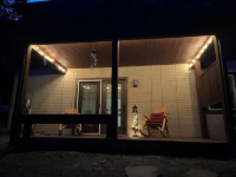 Cabin bungalow apartment in the basement