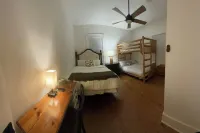 Cozy NC Cabin