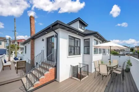 Villa Paraiso Отели в г. Лонг Бич