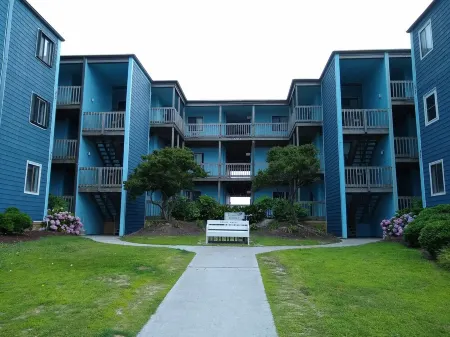 Ocean Views & Chill Vibes with Morning Sun on Ocean Front Balcony