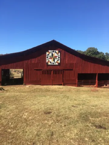 Discover Cherohala Skyway in just 6 mins! Cozy 3-bedroom retreat awaits. Hotels in Monroe County