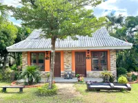 Baanphuthadol Hotel di 